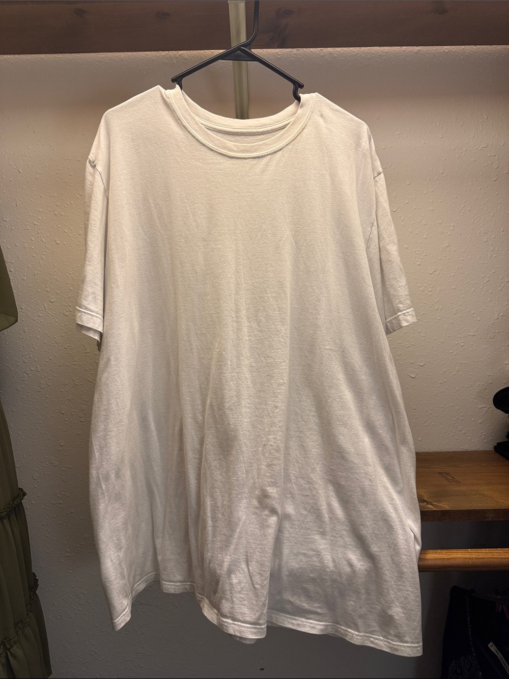 Classic Women’s White Crewneck T-Shirt
